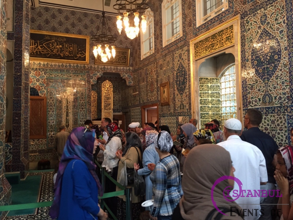 Muslim Islamic Sahaba Tombs Tour in Istanbul
