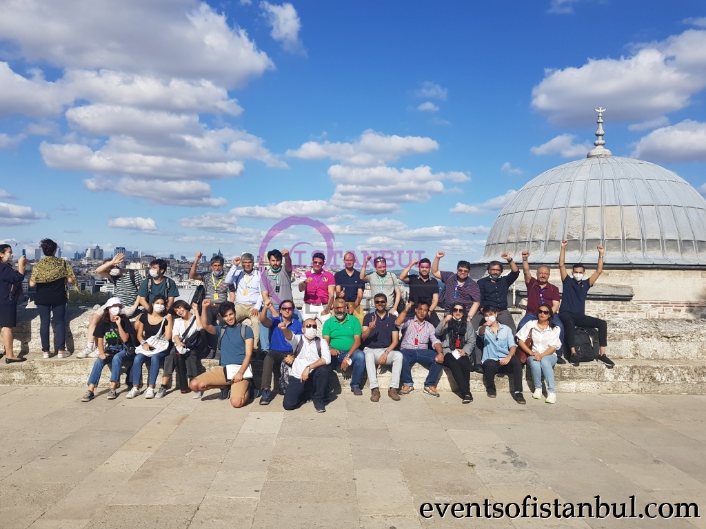 treasure hunt scavenger team building games in istanbul